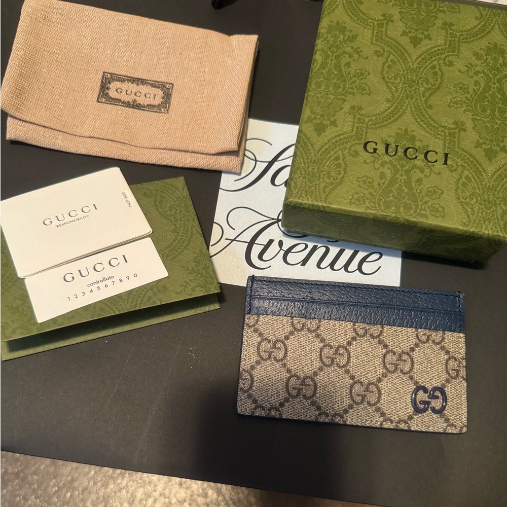 Gucci card case navy blue monogram beige